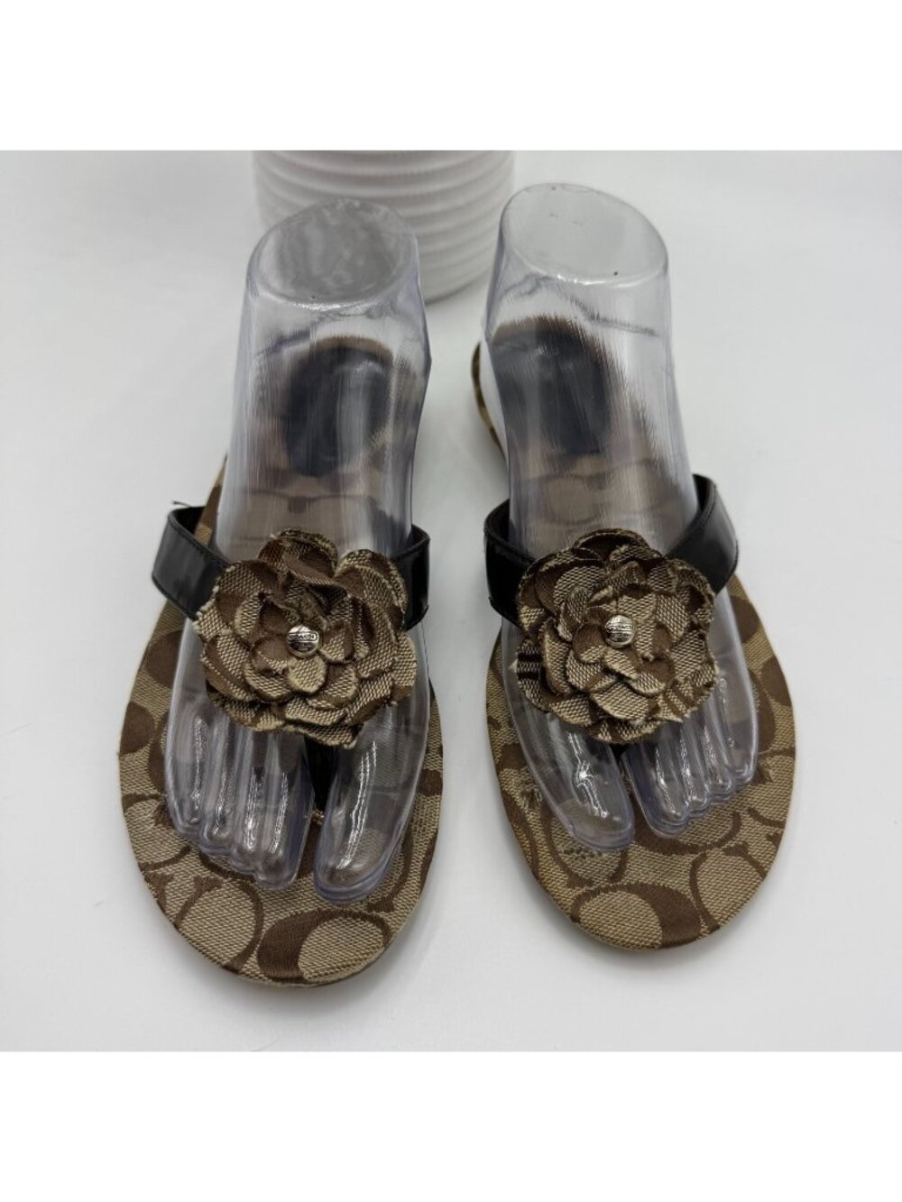 Coach Samira A8790 Thong Sandal Women's 8.5B Brown Monogram Leather Flip-Flop